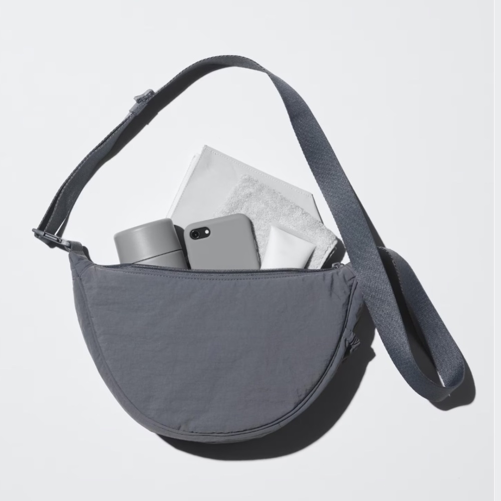 Uniqlo | Bag | Round Mini Shoulder Bag | Dark Gray - Picture 8 of 14
